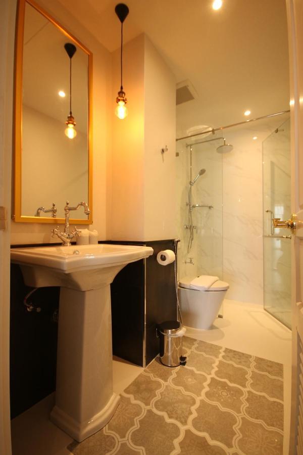 Saran Boutique Hotel Thapae Chiang Mai Extérieur photo